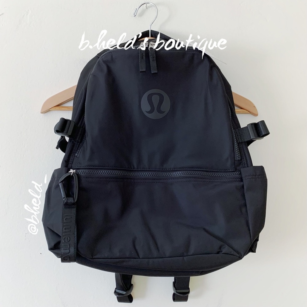 lululemon New Crew Backpack 22L (w/ Keychain) OG Old Style Black Brand New NWT